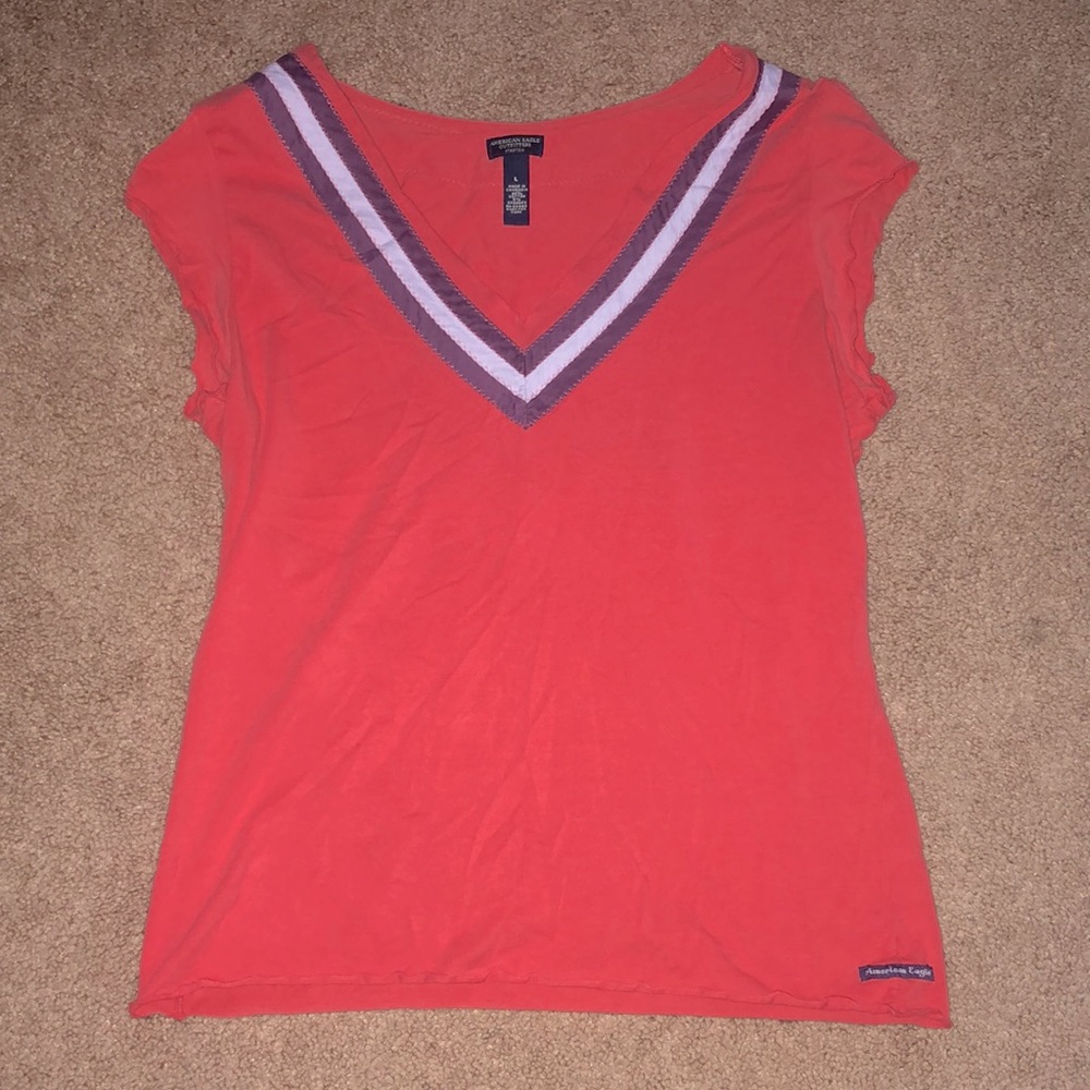 Light red v-neck t shirt from American Eagle